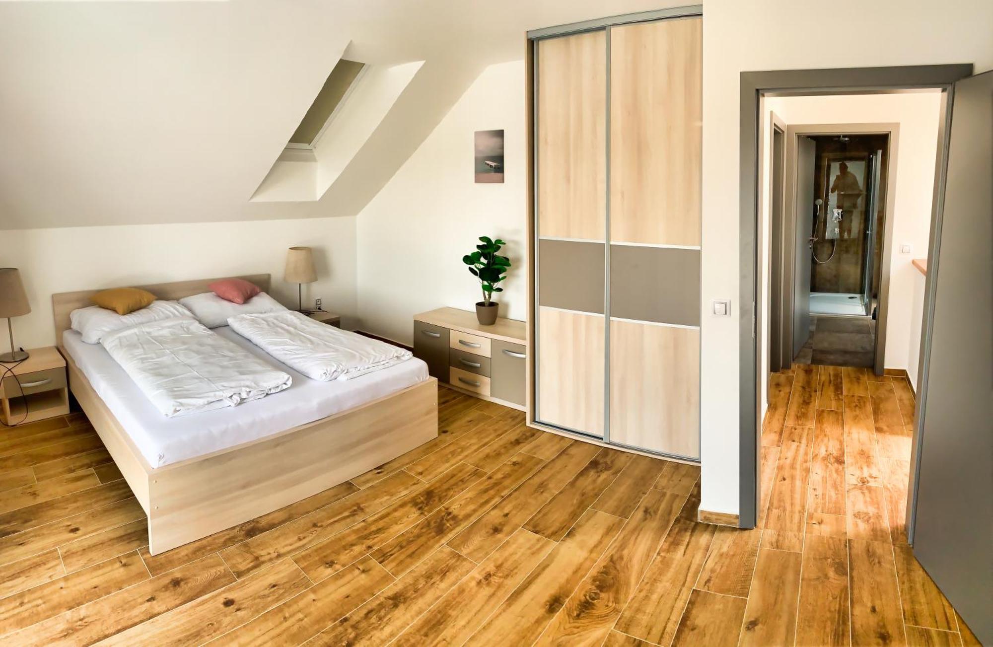 Apartmanove Domy Lipno 1 Frymburk Esterno foto